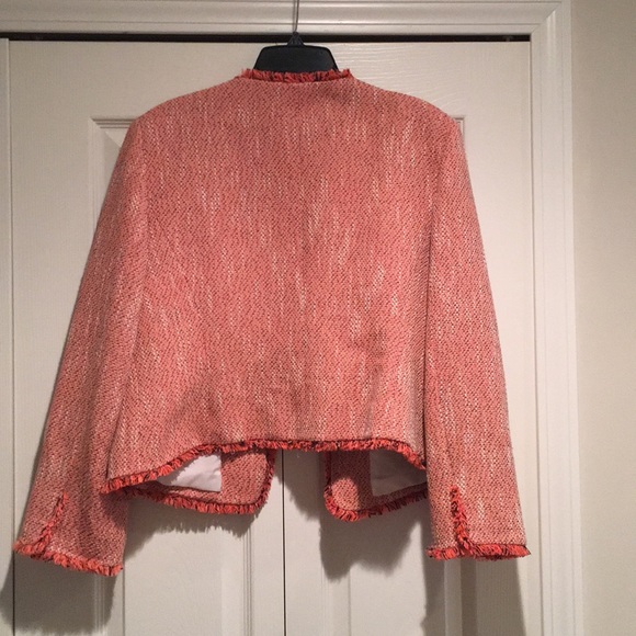 Tahari jacket - Picture 2 of 4